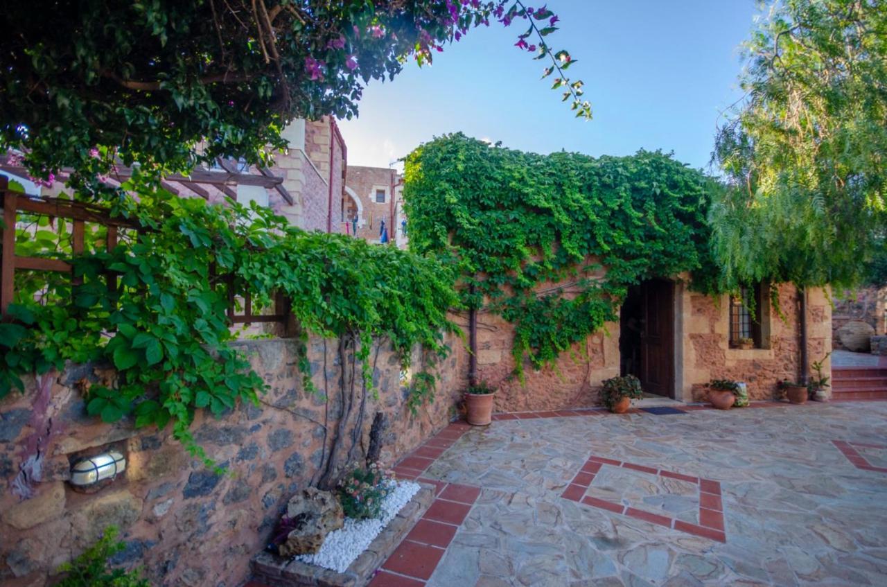 Aretaki Villas Astrátigos Exterior foto